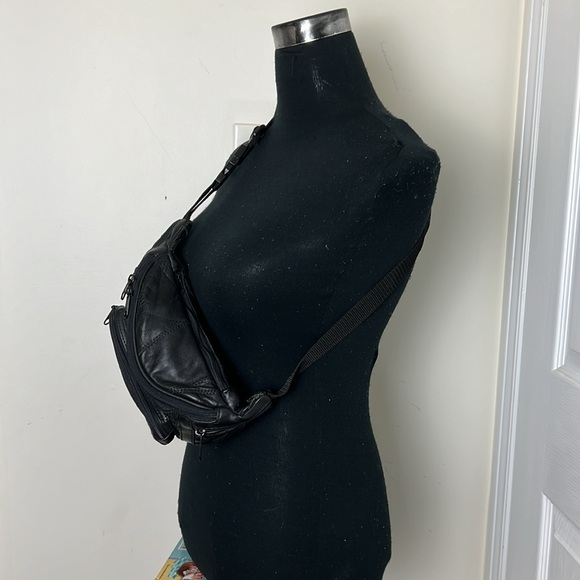 Vintage Y2k Patched Work Leather 5 Zippered Funny Pack - Picture 11 of 15